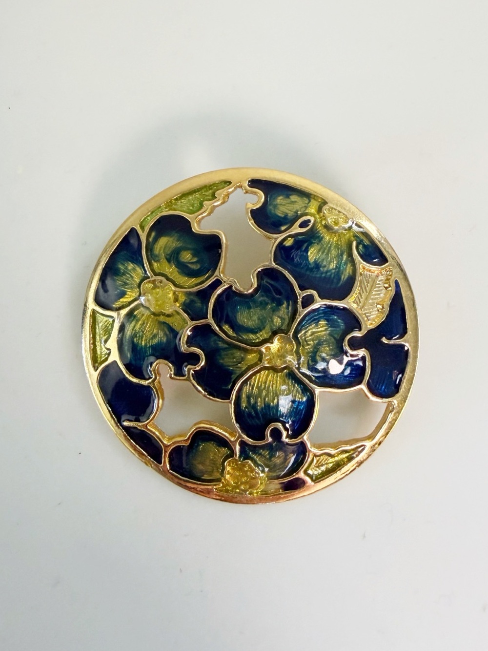 Vintage Floral Blue Green Enamel Gold Tone Round Brooch Pin